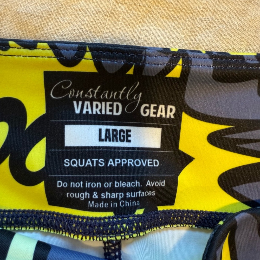 Constantly Varied Gear ~ Women’s leggings ~ Size Large - Picture 2 of 3